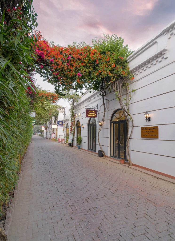 Bougainvillea and green spaces at Le Press